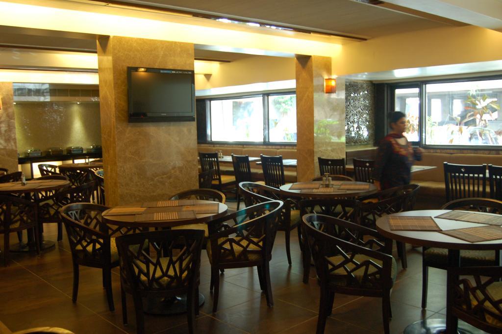 The President-A Boutique Hotel Ahmedabad Buitenkant foto